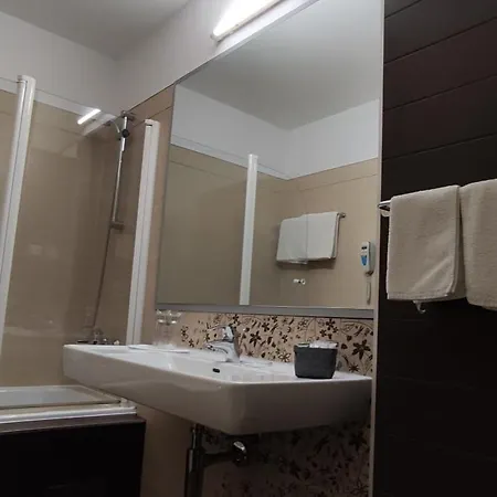 Lipa Hotel Postira