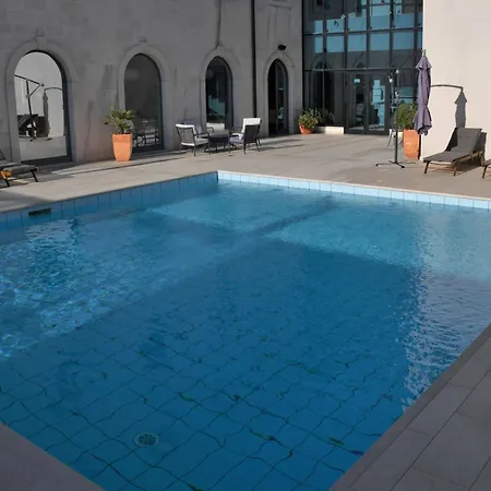Hotel Lipa 4*