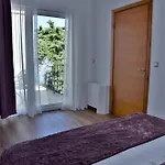 Hotel Lipa Postira