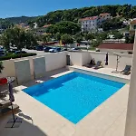 Lipa Hotel 4*