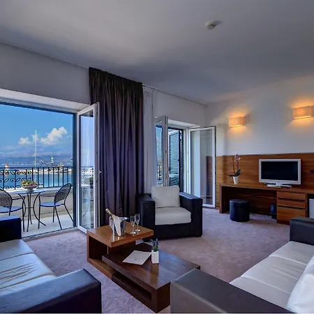 Lipa Hotel