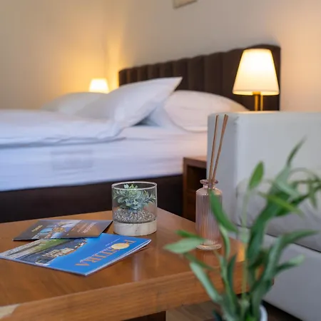 Lipa Hotel