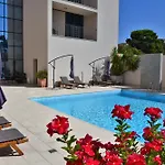 Lipa Hotel 4*