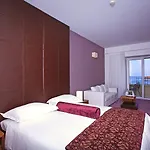 Lipa Hotel 4*