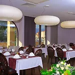 Lipa 4*