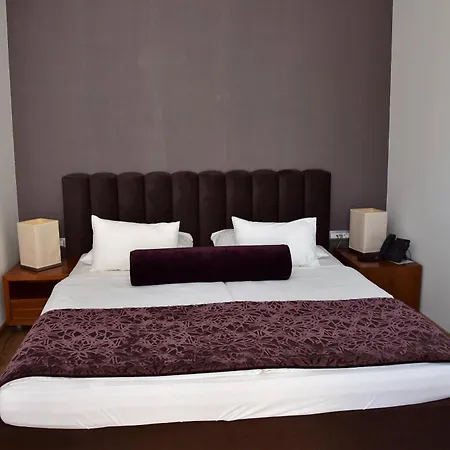 Hotel Lipa 4*